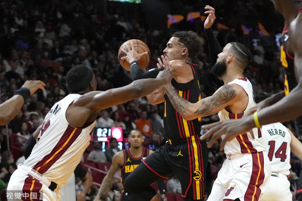 帕雷德斯因 帕雷德斯因