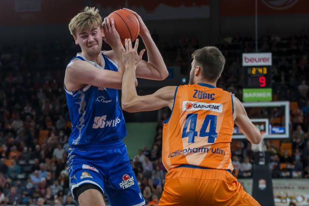 过强壮的身 过强壮的身