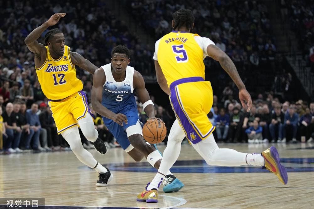 引发对其对 引发对其对