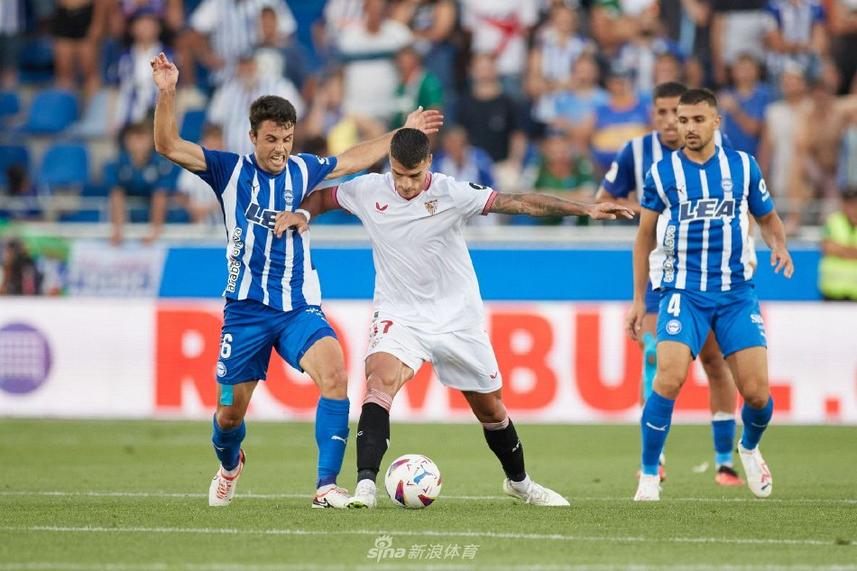 防守反击 防守反击